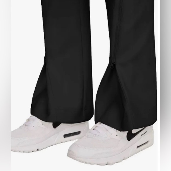 Nike Women's Sportwear Collection Mid-Rise Zip Flared Pants -Black large - Picture 6 of 6